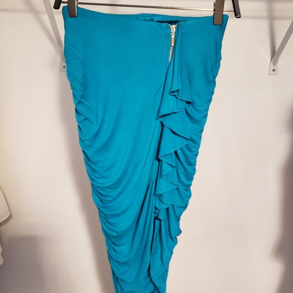 Marciano Bodysuit & skirt - Picture 3 of 3